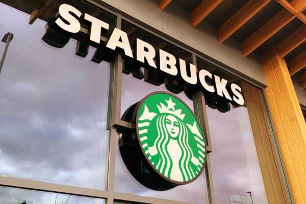 Inilah Desain Neon Box Cafe yang Unik dan Menarik